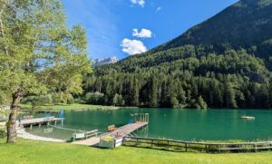 Tristacher See mit Strandbad nicht weit von Lienz entfern