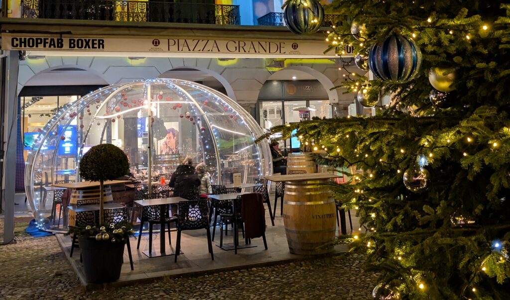 Gemütliche Iglus zum Sitzen